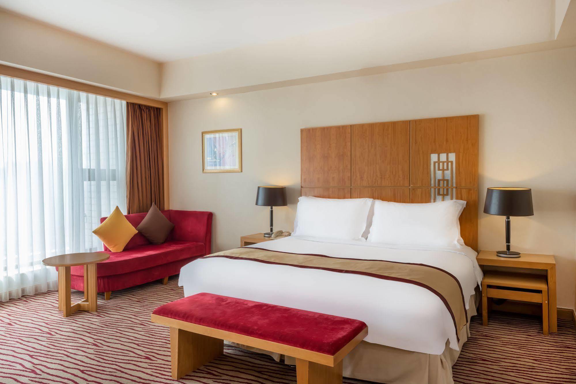 Crowne Plaza Zhanjiang Kang Yi, An Ihg Hotel Ngoại thất bức ảnh