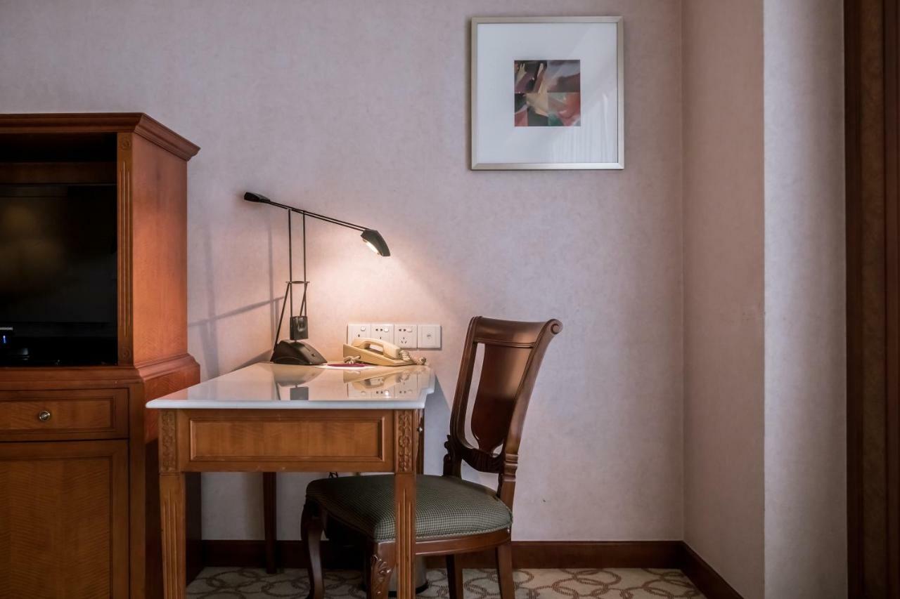 Crowne Plaza Zhanjiang Kang Yi, An Ihg Hotel Ngoại thất bức ảnh