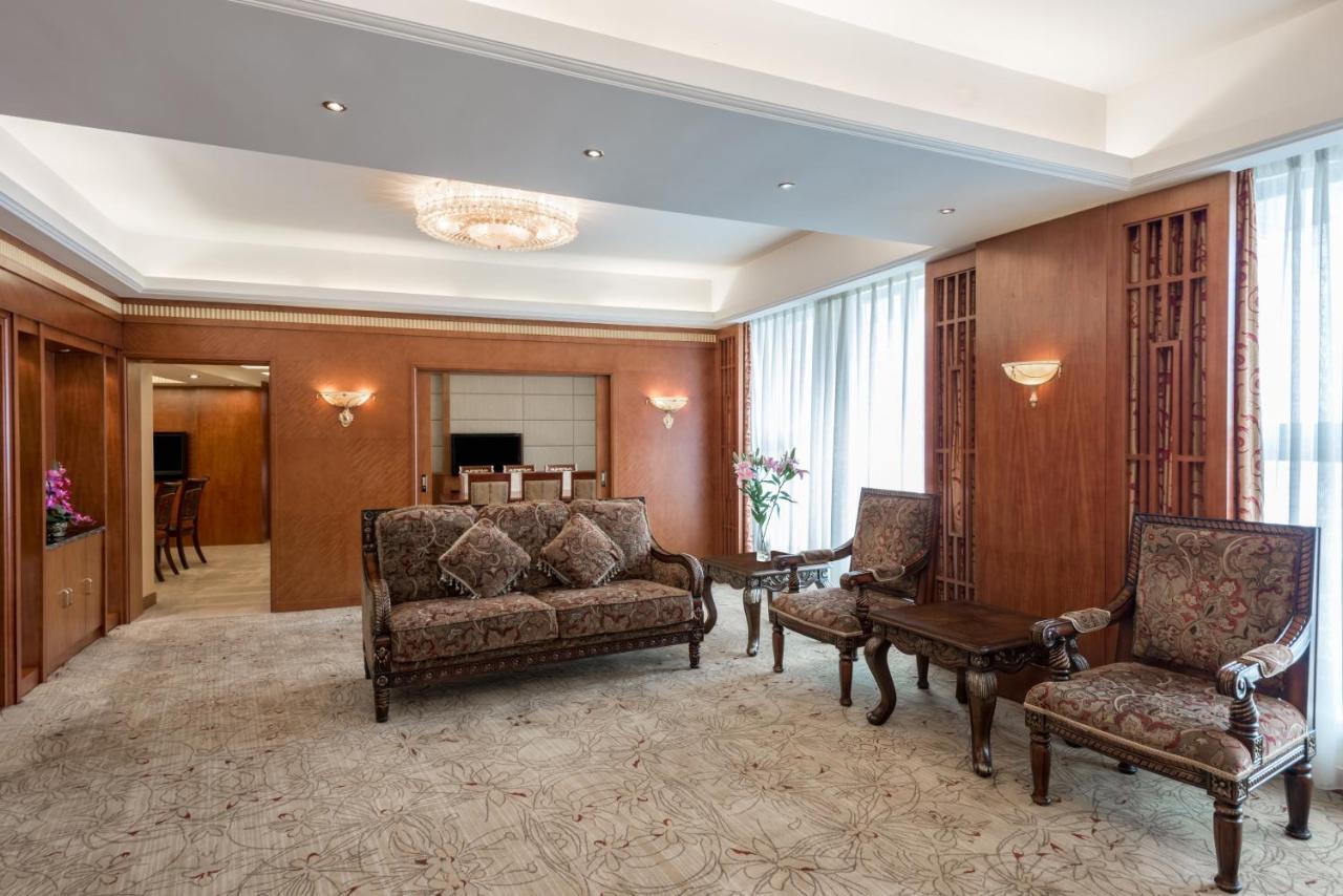 Crowne Plaza Zhanjiang Kang Yi, An Ihg Hotel Ngoại thất bức ảnh