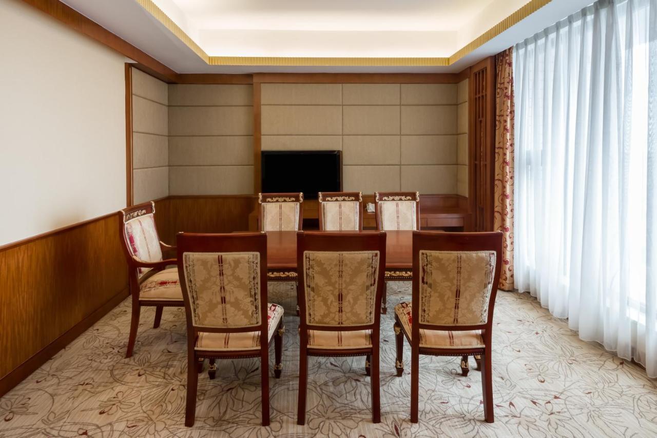 Crowne Plaza Zhanjiang Kang Yi, An Ihg Hotel Ngoại thất bức ảnh