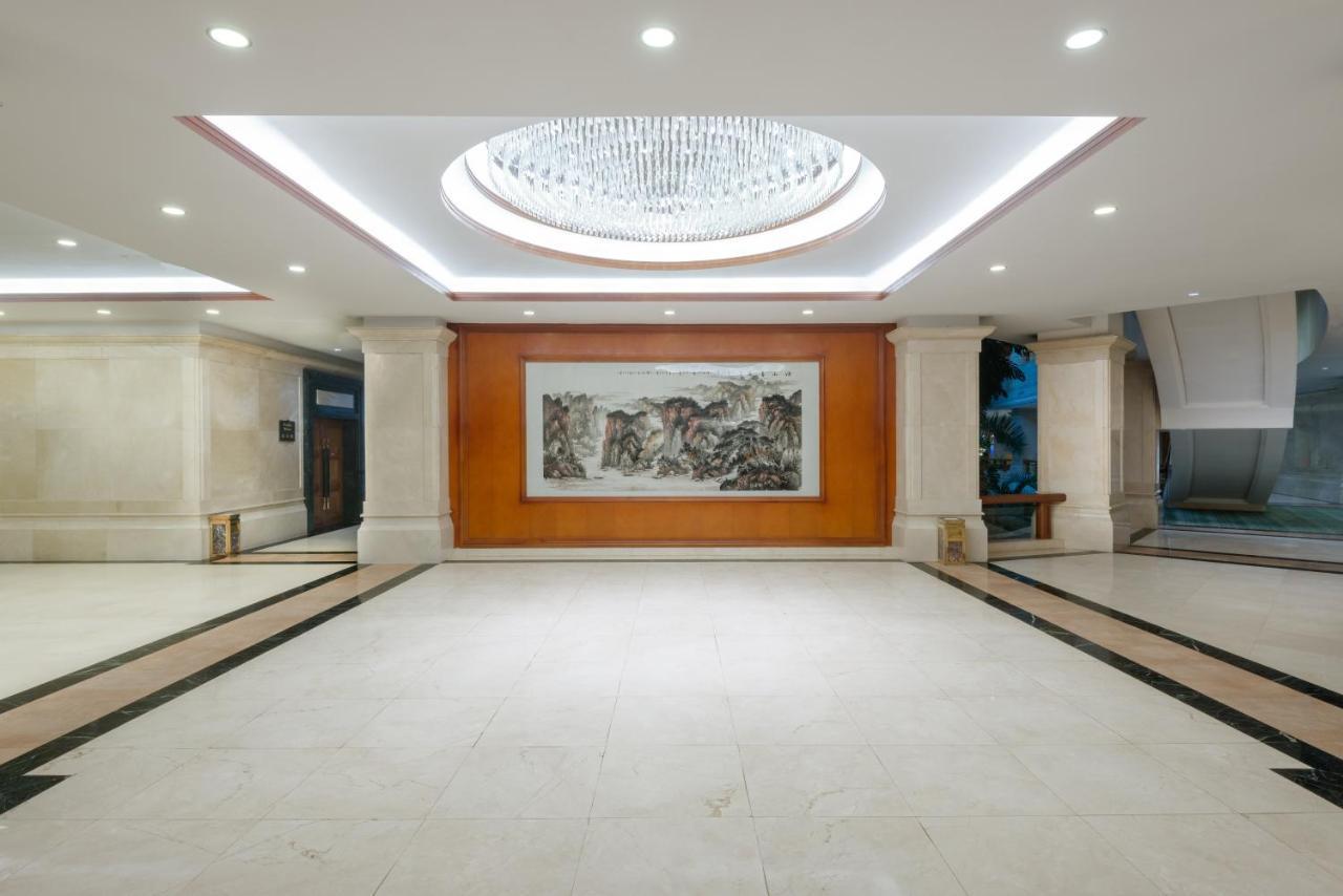 Crowne Plaza Zhanjiang Kang Yi, An Ihg Hotel Ngoại thất bức ảnh